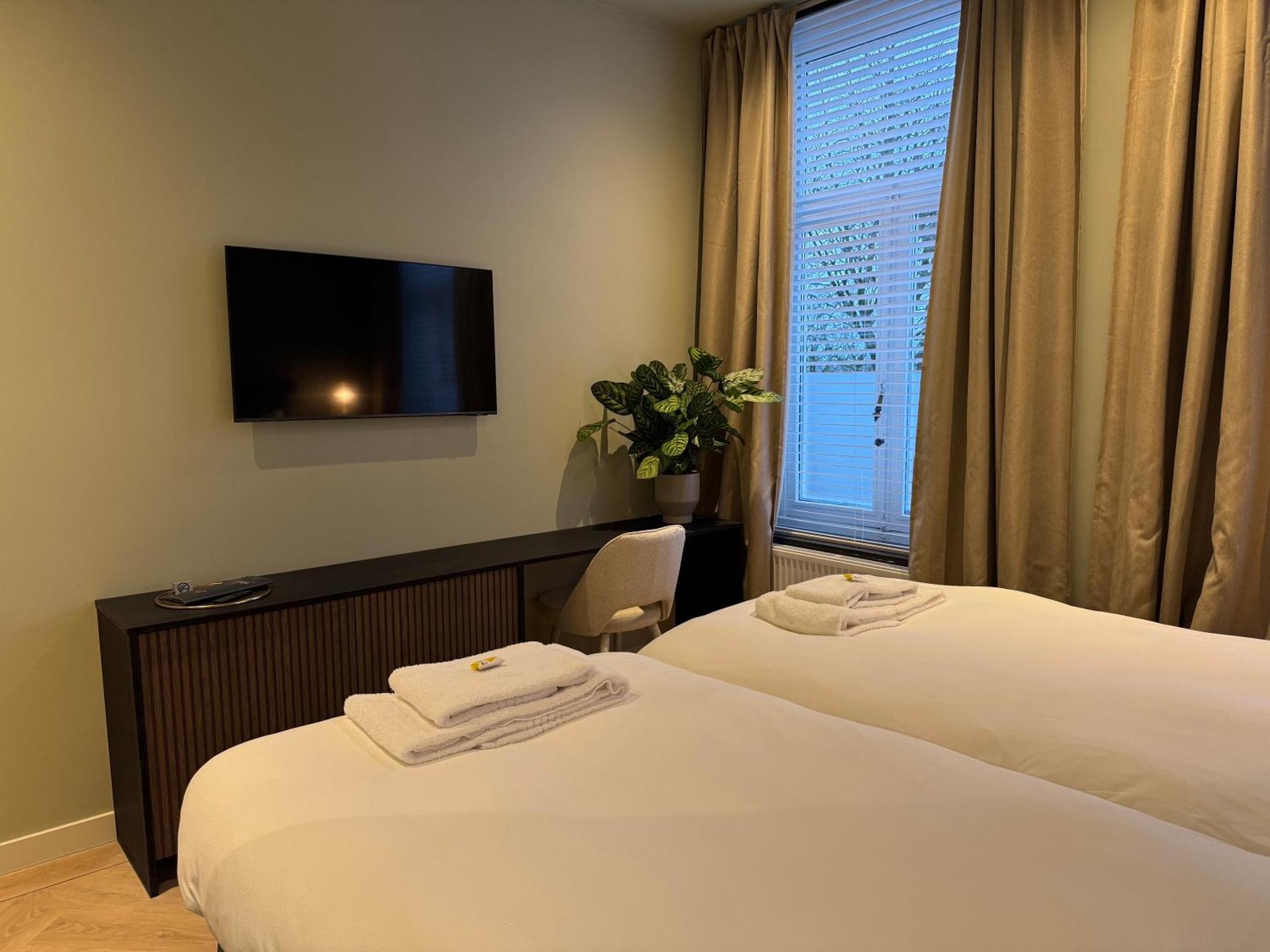 De Pastorie Bed & Breakfast 루르몬드 외부 사진