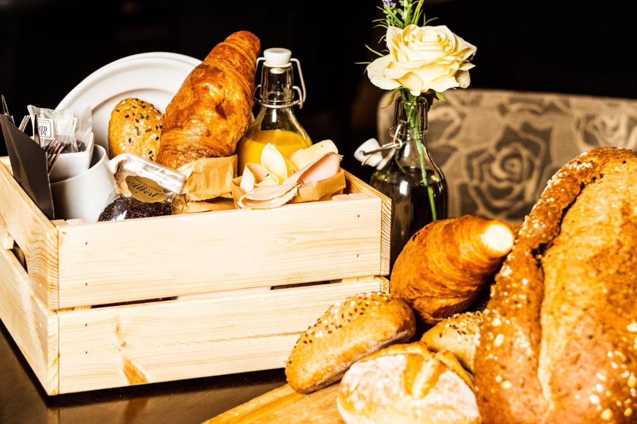 De Pastorie Bed & Breakfast 루르몬드 외부 사진