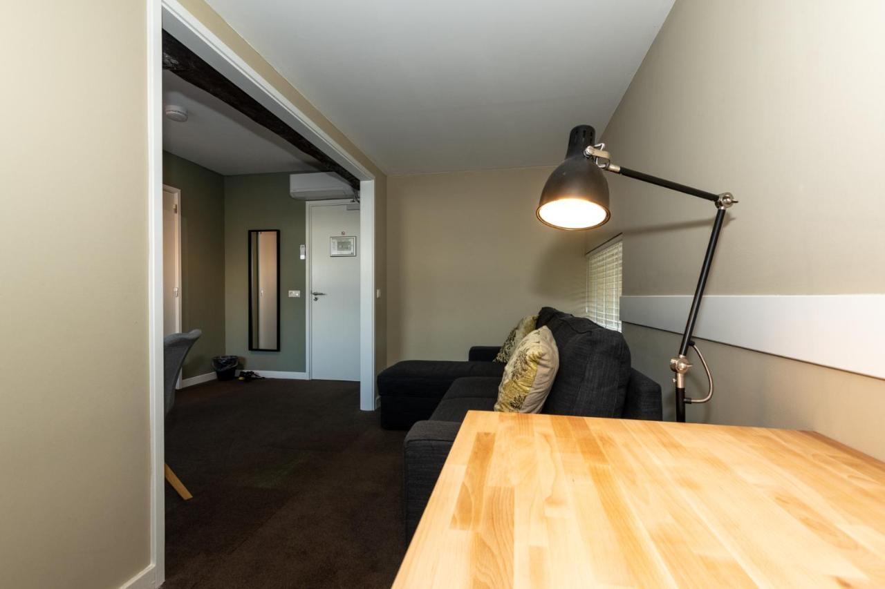 De Pastorie Bed & Breakfast 루르몬드 외부 사진