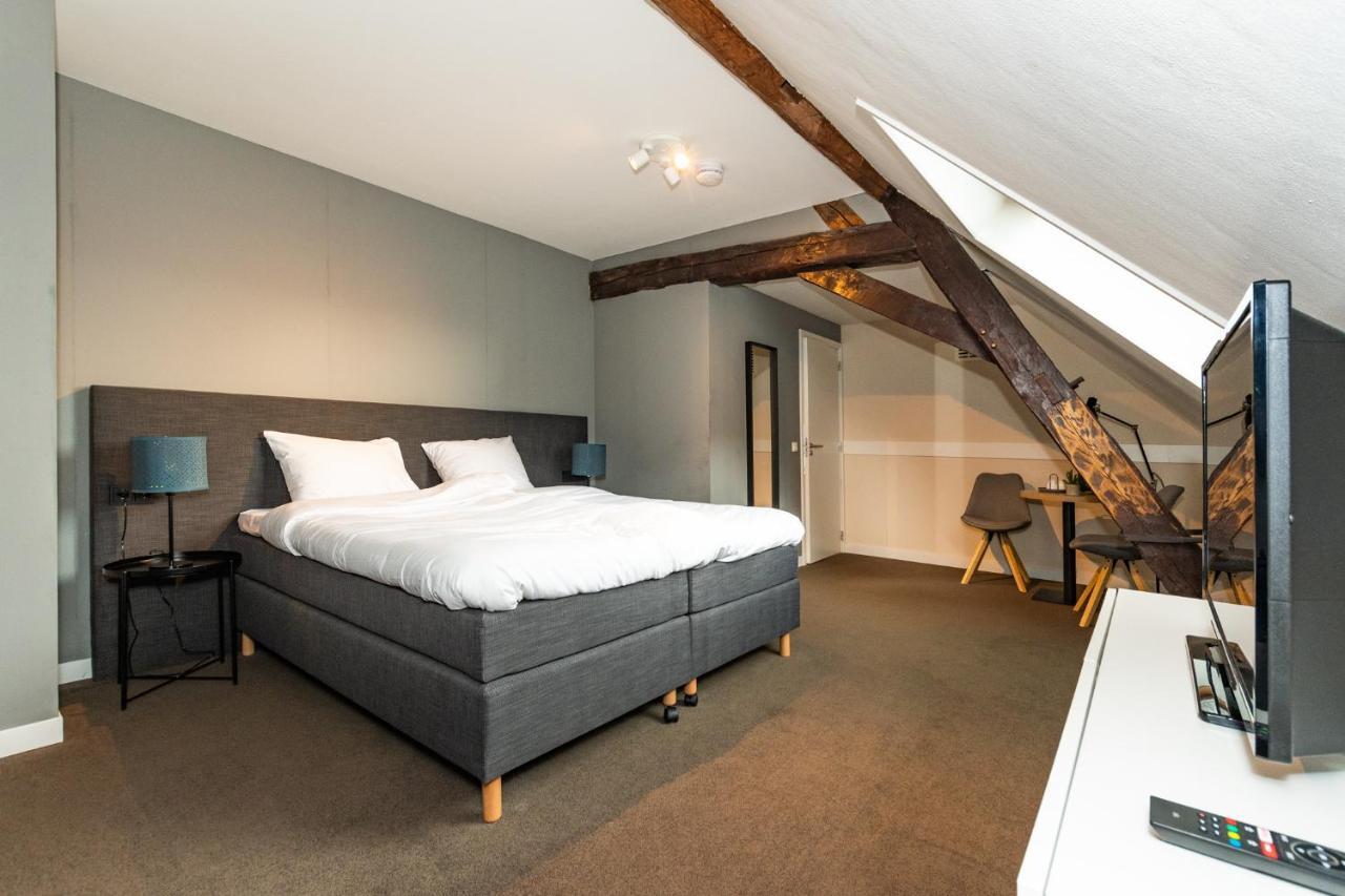 De Pastorie Bed & Breakfast 루르몬드 외부 사진